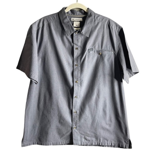 Columbia Other - Columbia sportswear men size XL short sleeve grayish blue button up.